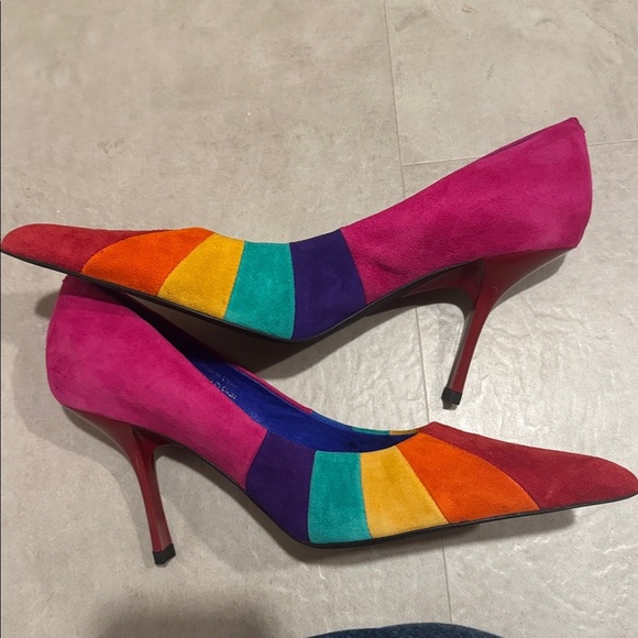Jeffrey Campbell Women's Marveil Pride Rainbow Pointed Toe Pump Sz US 9.5 - Picture 6 of 12